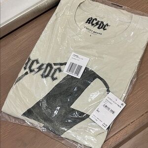 Lucky Brand Men's Beige Graphic Tee